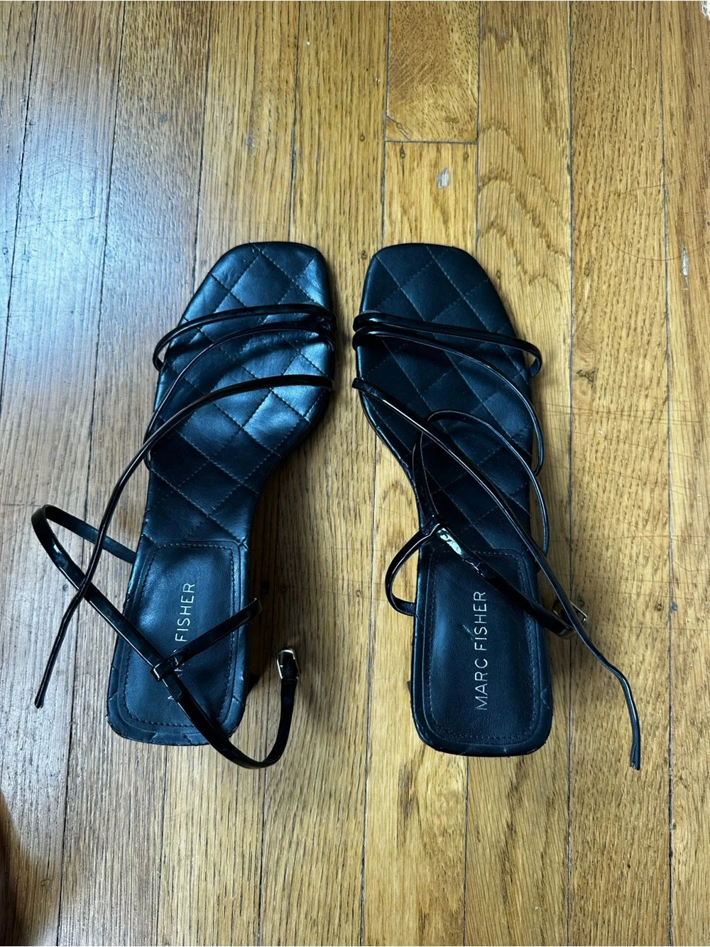 Marc fisher Hamora Sandal